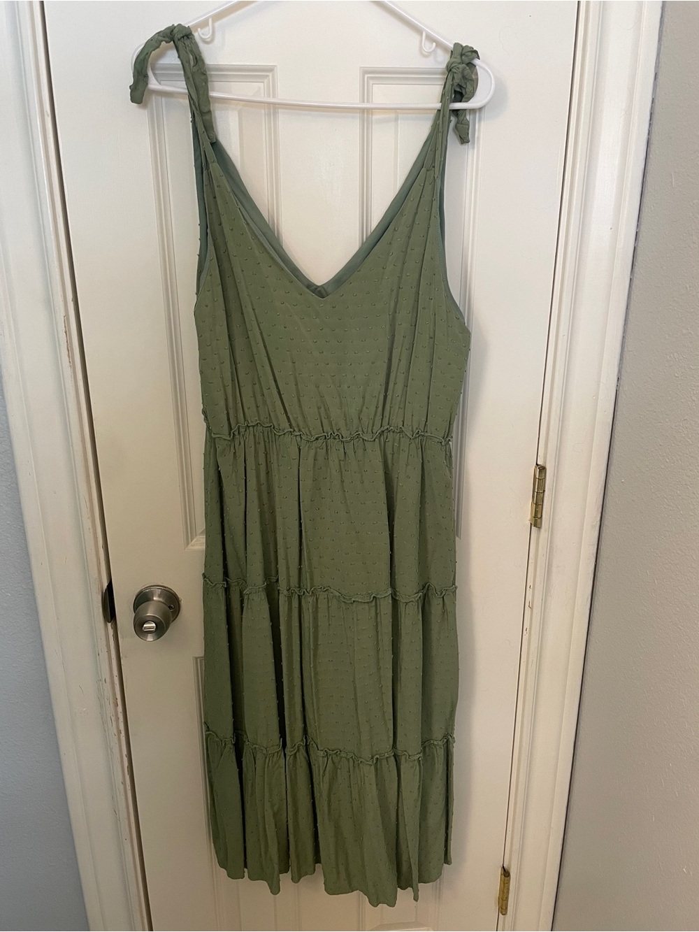 Women’s Olive Green Tie Strap V-Neck Dress